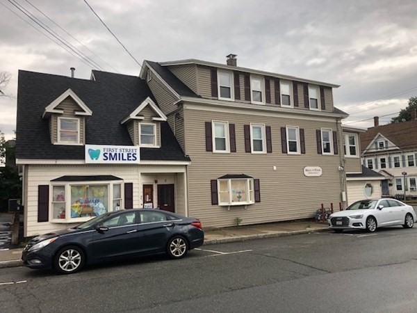 93 Main Street, Unit 3 North Andover, MA 01845 - Photo 11 of 11 a building view