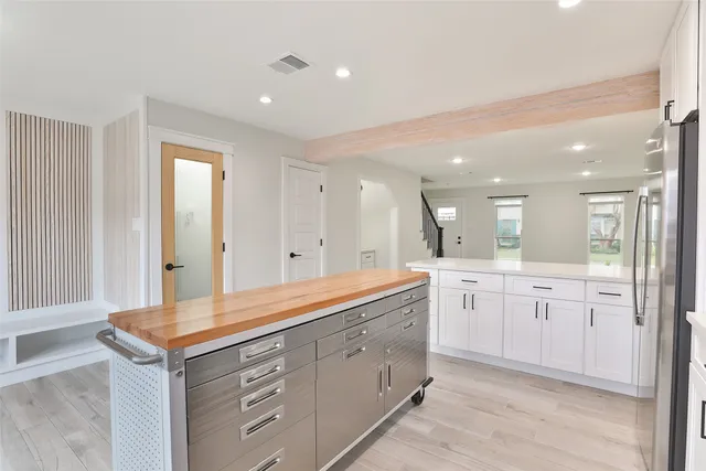 $2,000 | 9511 Fondren Road, Houston, TX 77074