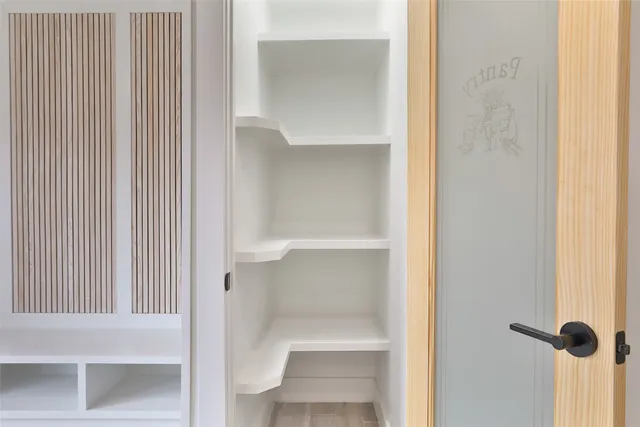 $2,000 | 9511 Fondren Road, Houston, TX 77074