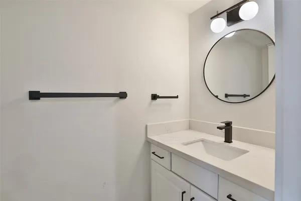 $1,800 | 9511 Fondren Road, Houston, TX 77074