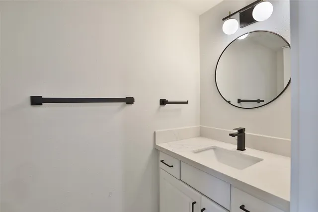 $2,000 | 9511 Fondren Road, Houston, TX 77074