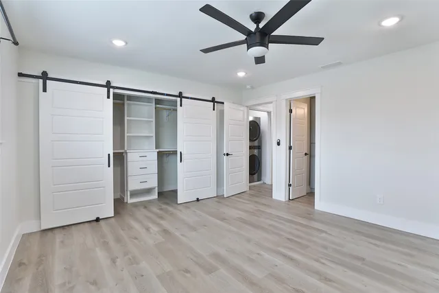 $2,000 | 9511 Fondren Road, Houston, TX 77074