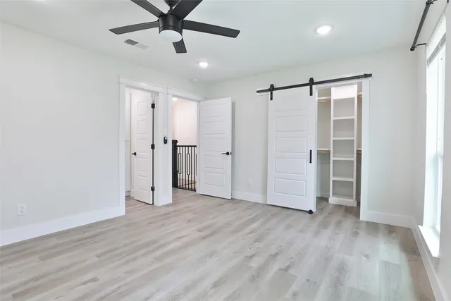 $2,000 | 9511 Fondren Road, Houston, TX 77074