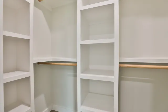 $2,000 | 9511 Fondren Road, Houston, TX 77074