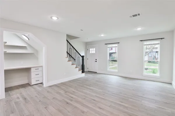 $1,800 | 9511 Fondren Road, Houston, TX 77074