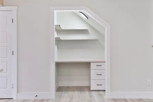 $1,800 | 9511 Fondren Road, Houston, TX 77074