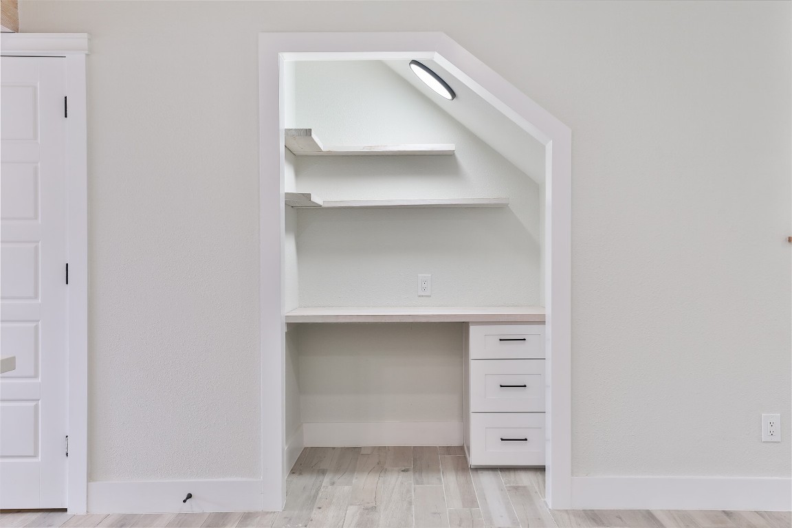 9511 Fondren Road Houston, TX 77074 - Photo 8 of 38