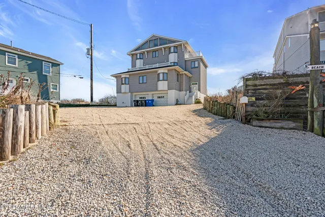 $8,200 | 2 Dune Terrace, Seaside Heights, NJ 08751