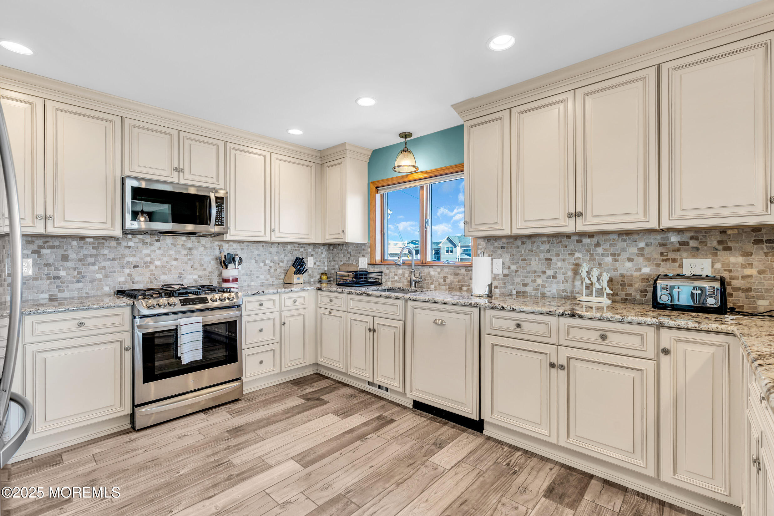 2 Dune Terrace Seaside Heights, NJ 08751 - Photo 7 of 18 5 (3)