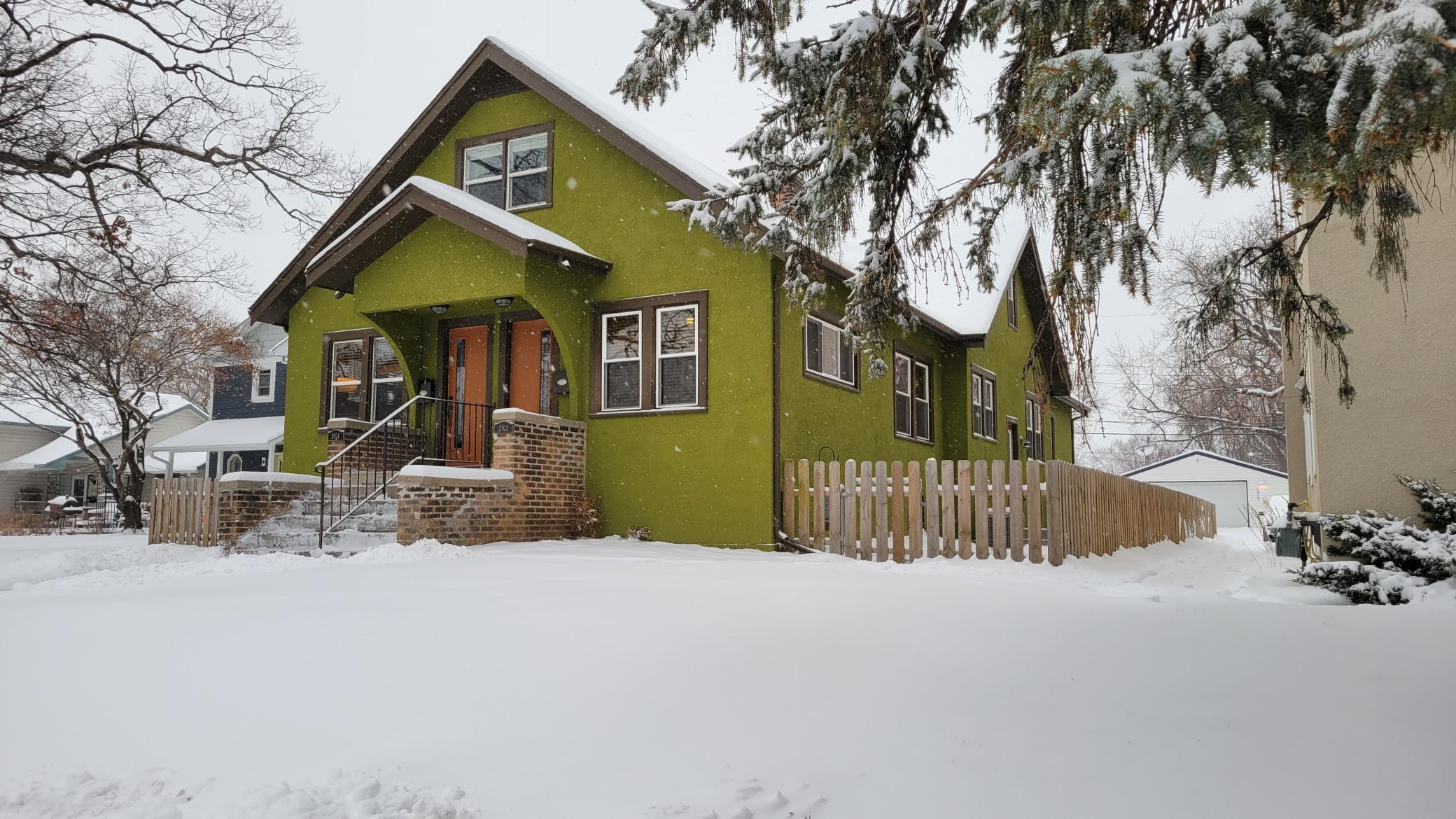 2912 Golden Valley Road Minneapolis, MN 55411 - Photo 1 of 1 Gallery Image 1