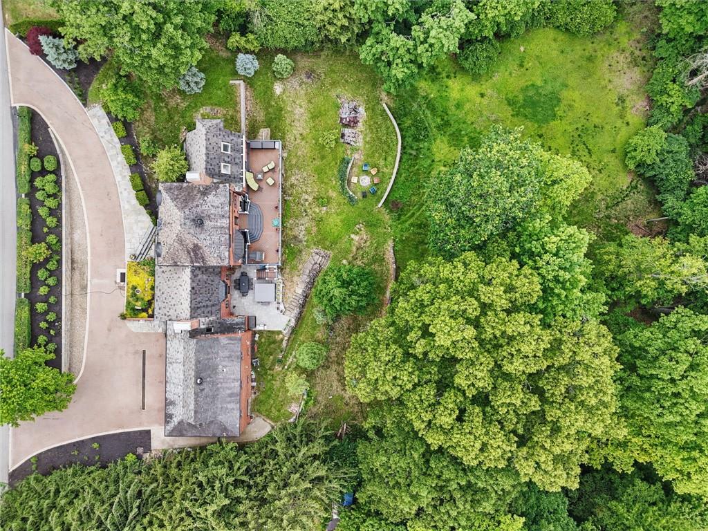 30 Club Road Carnegie, PA 15106 - Photo 48 of 49 an aerial view of a house with a garden