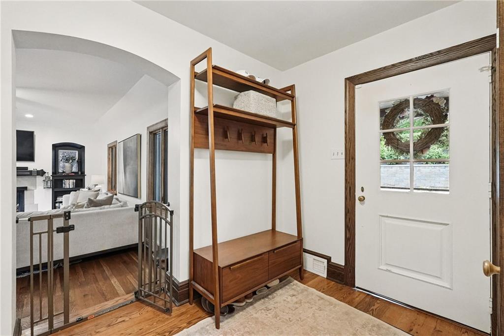 30 Club Road Carnegie, PA 15106 - Photo 7 of 49 a living room with furniture and a window