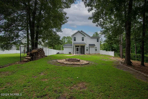 $2,200 | 106 Welcome Way, Sneads Ferry, NC 28460