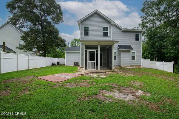 $2,200 | 106 Welcome Way, Sneads Ferry, NC 28460