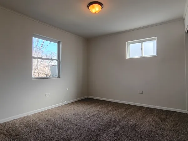 $155,000 | 16325 St Louis Avenue, Markham, IL 60428