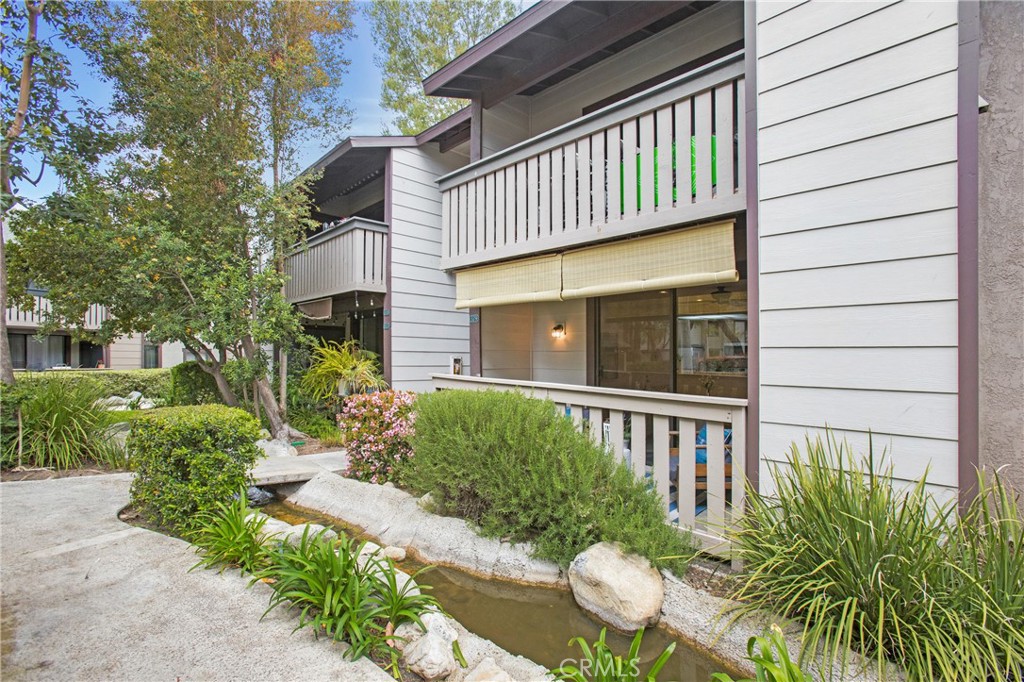 20702 El Toro Road, Unit 379 Lake Forest, CA 92630 - Photo 18 of 45 Beautiful landscaping that you don't have to maintain - win / win :)