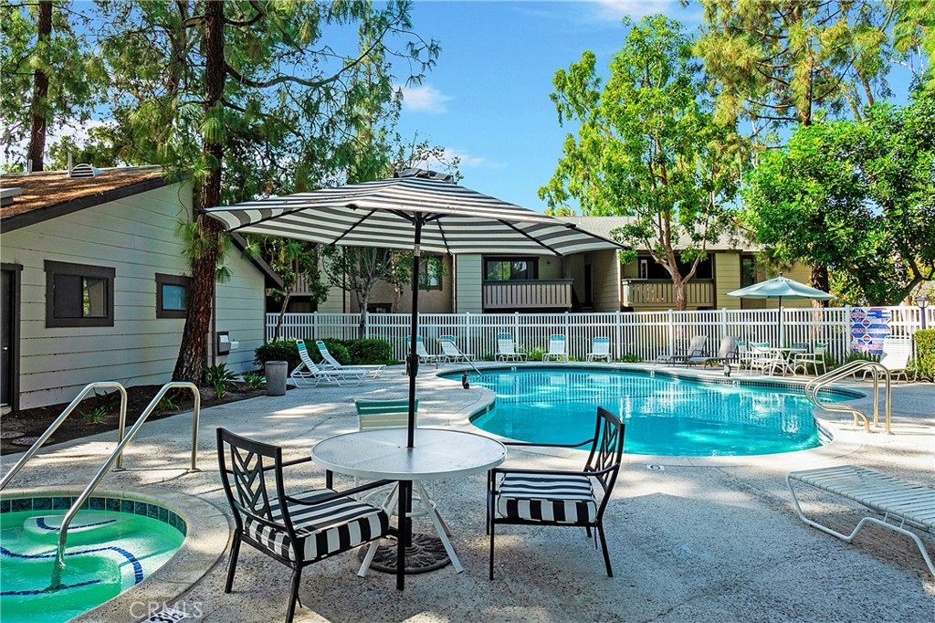 20702 El Toro Road, Unit 379 Lake Forest, CA 92630 - Photo 25 of 45 Lounge in the pool area