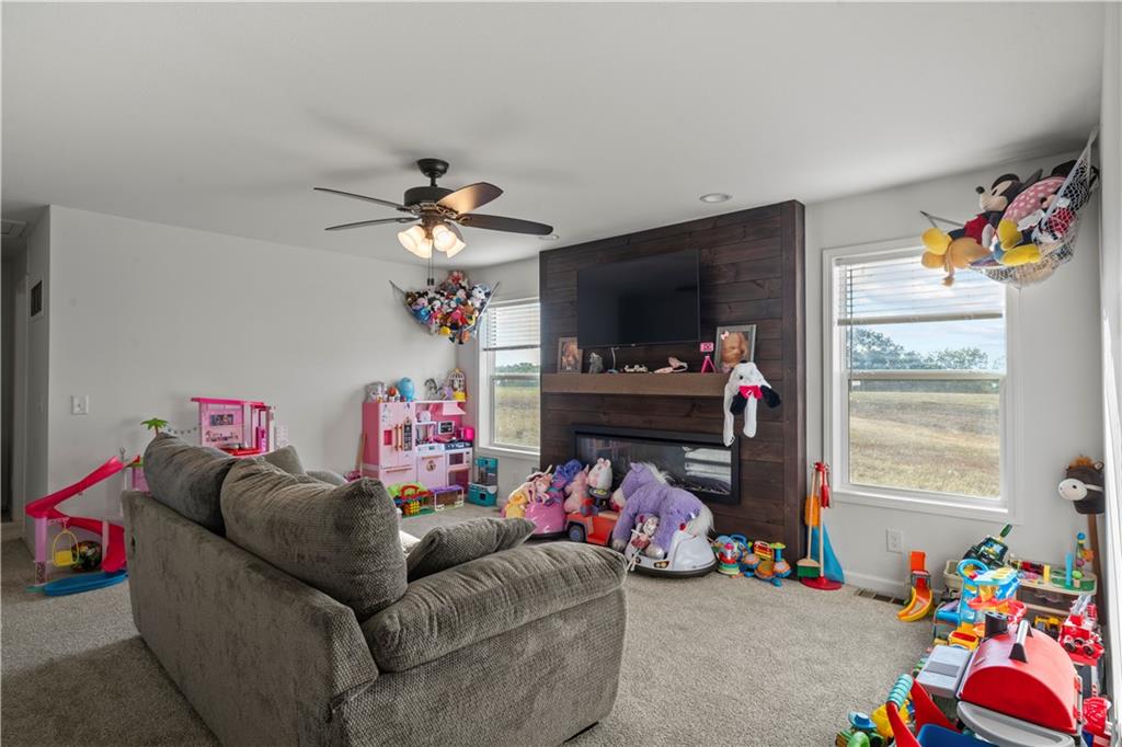 6650 Logeman Road Atchison, KS 66002 - Photo 9 of 25 Gallery Image 9