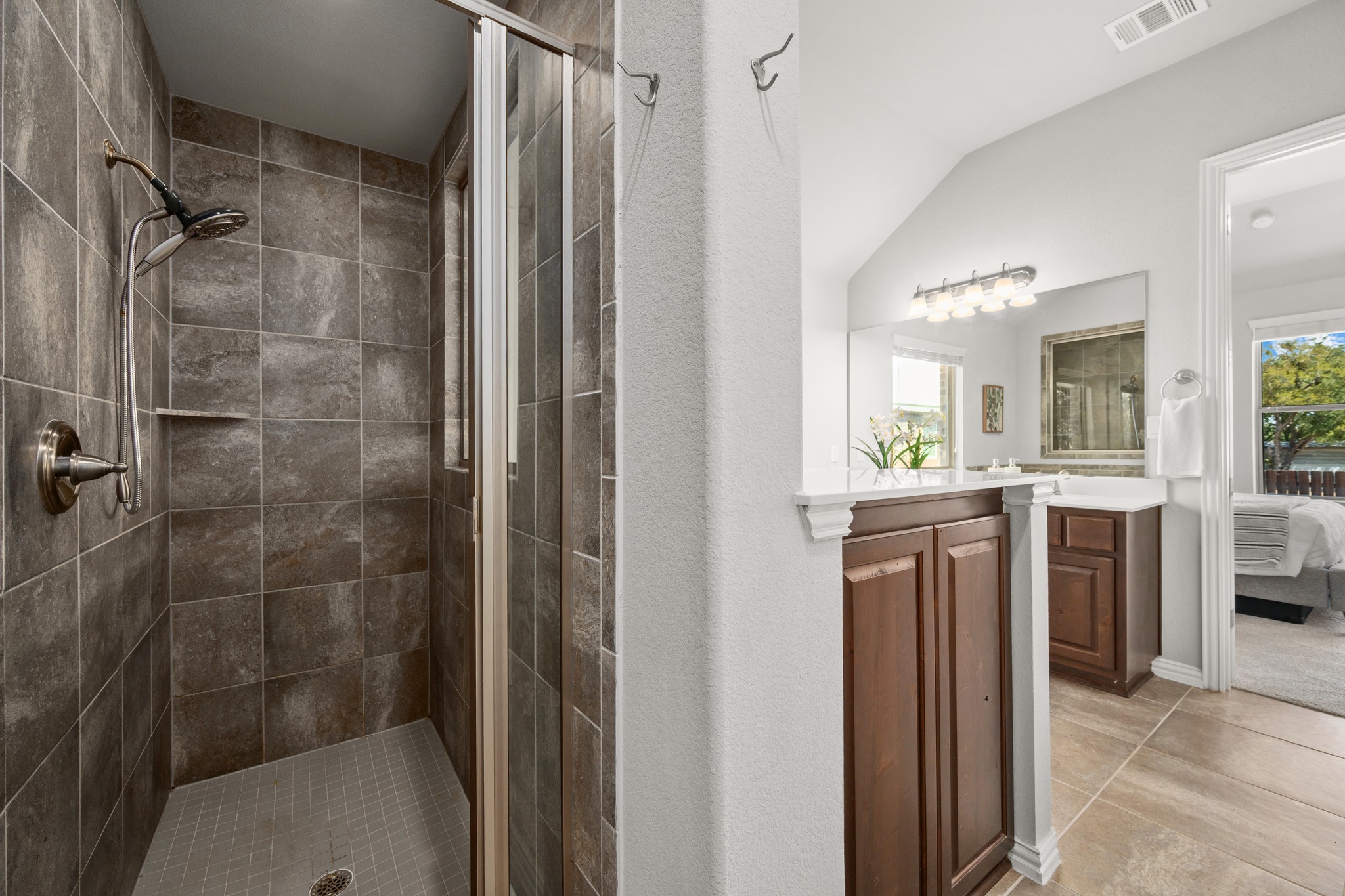 1728 Highland Ridge Road Georgetown, TX 78628 - Photo 15 of 30 Gallery Image 15