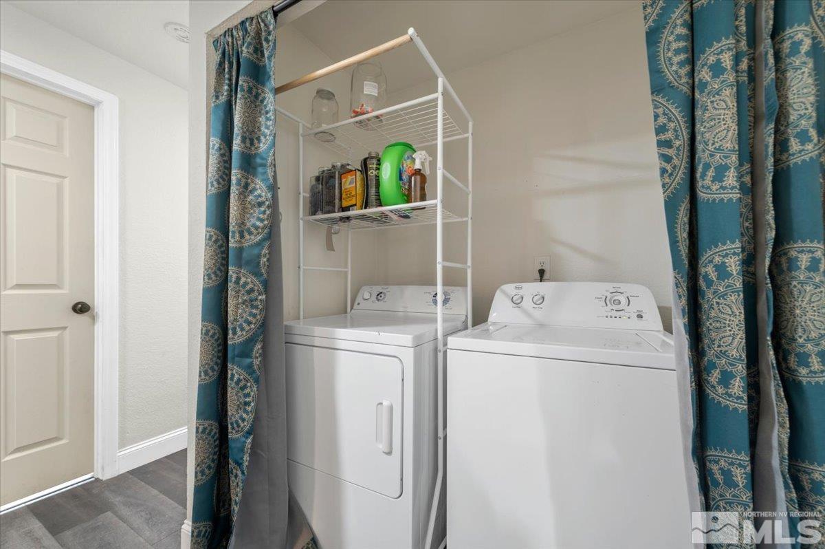 350 Sycamore Street Fernley, NV 89408 - Photo 18 of 24 a utility room with dryer and washer