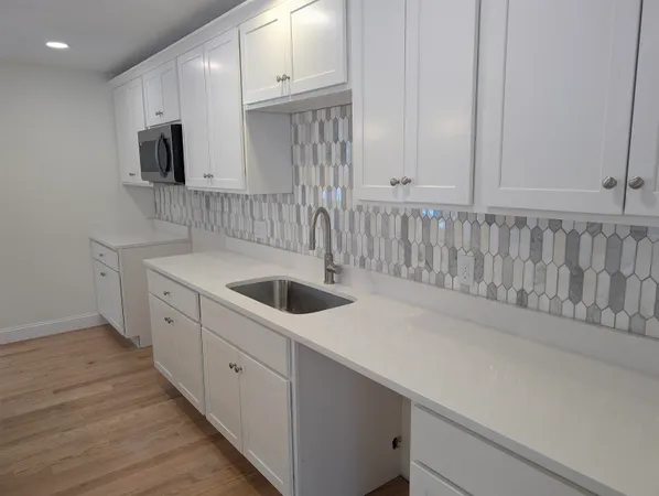 $749,900 | 28 Pebble Court, Unit 14, Barrington, NH 03825
