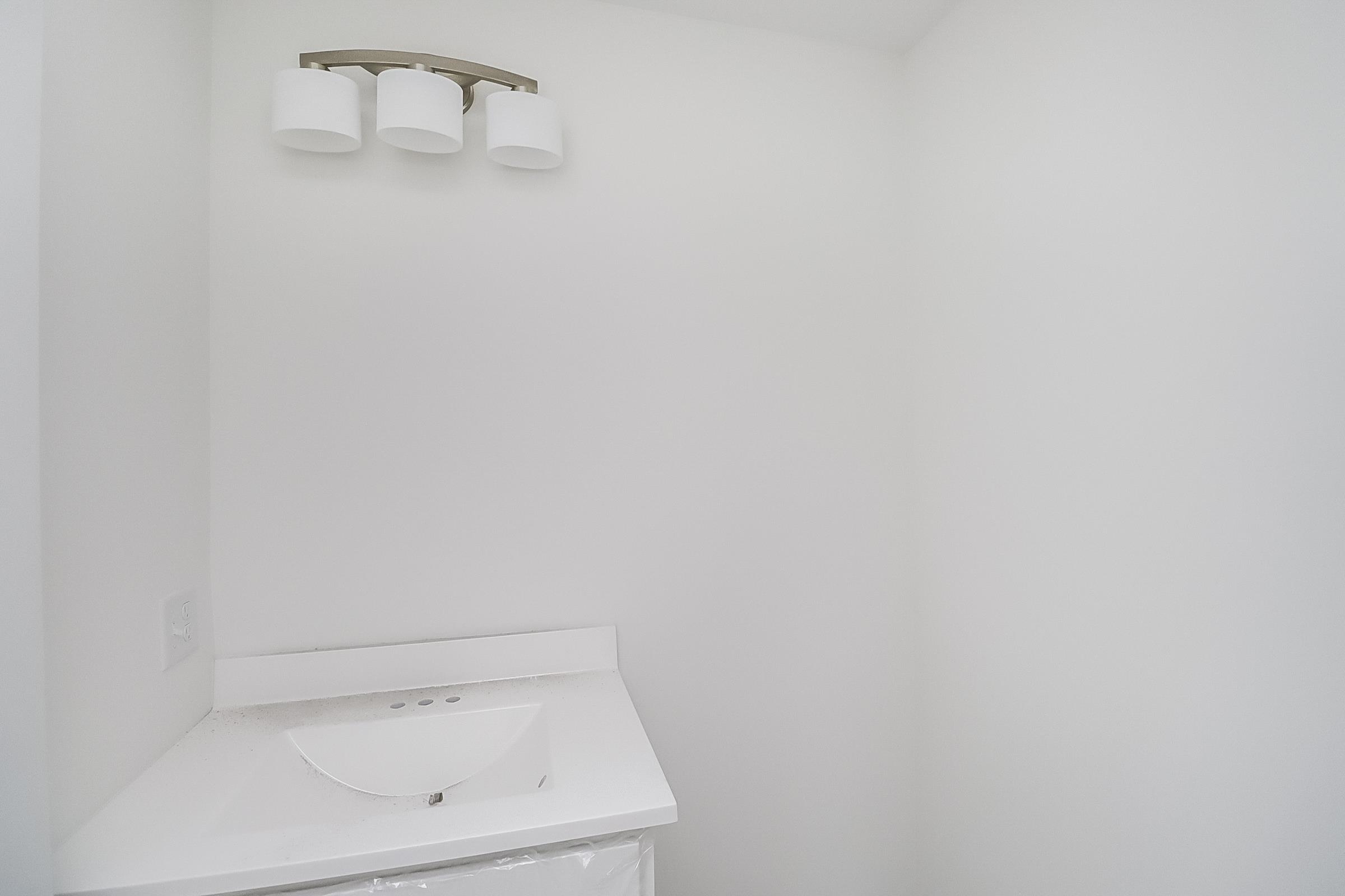 28 Pebble Court, Unit 14 Barrington, NH 03825 - Photo 25 of 49