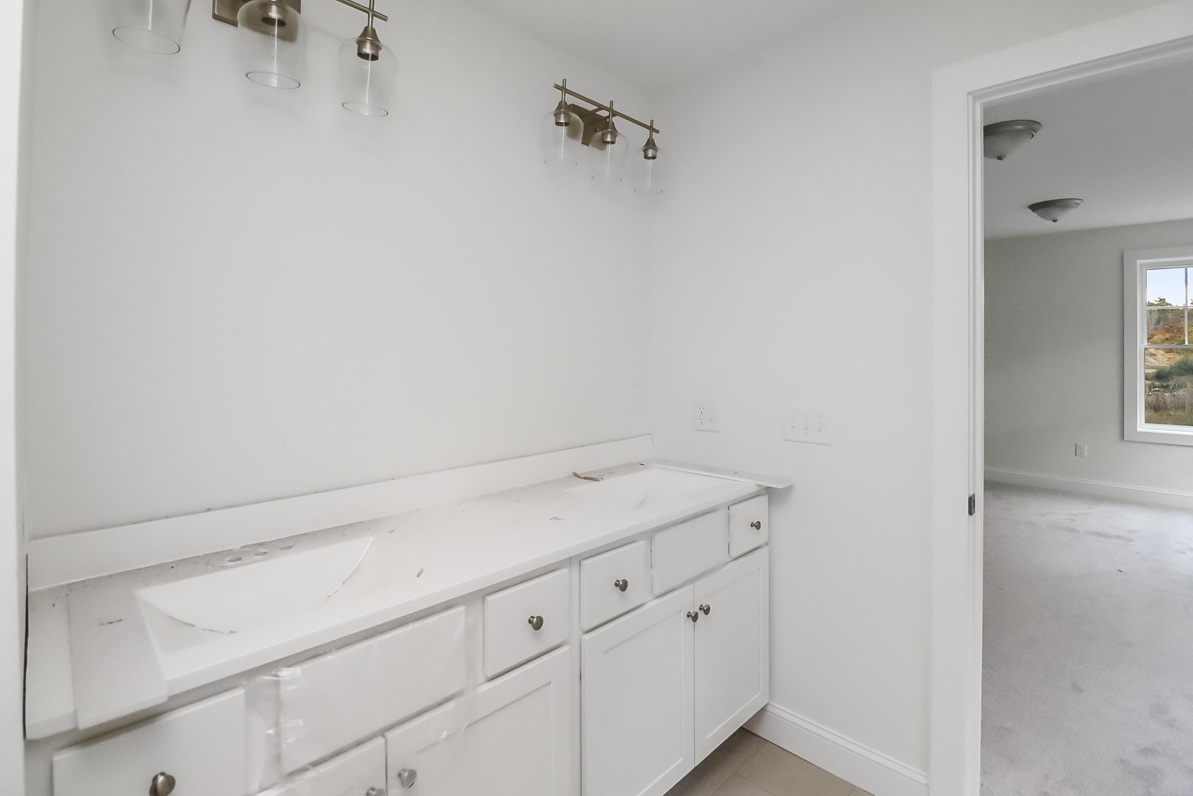 28 Pebble Court, Unit 14 Barrington, NH 03825 - Photo 33 of 49