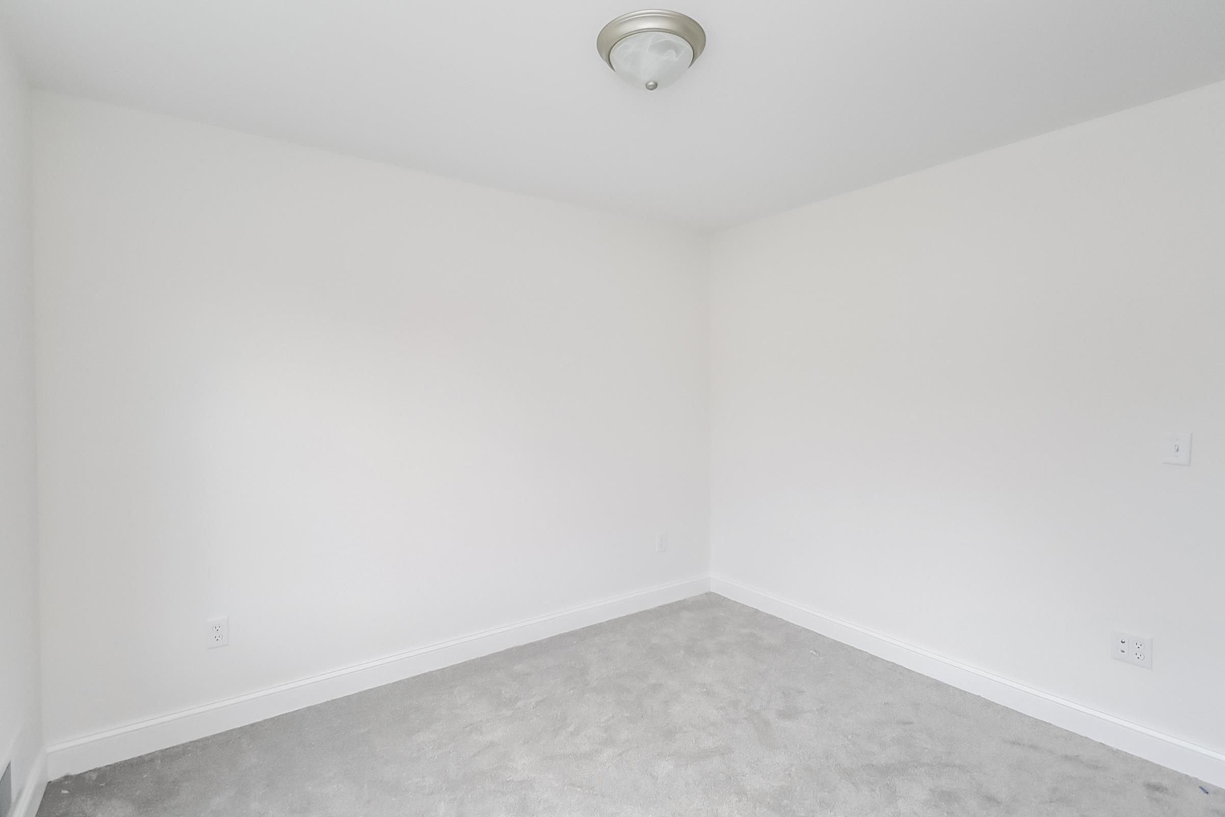 28 Pebble Court, Unit 14 Barrington, NH 03825 - Photo 39 of 49