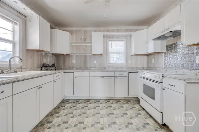 $575,000 | 175 George Road, Bloomingdale, GA 31302