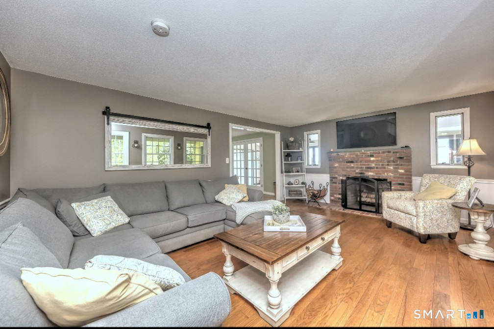 120 Catering Road Wolcott, CT 06716 - Photo 7 of 21