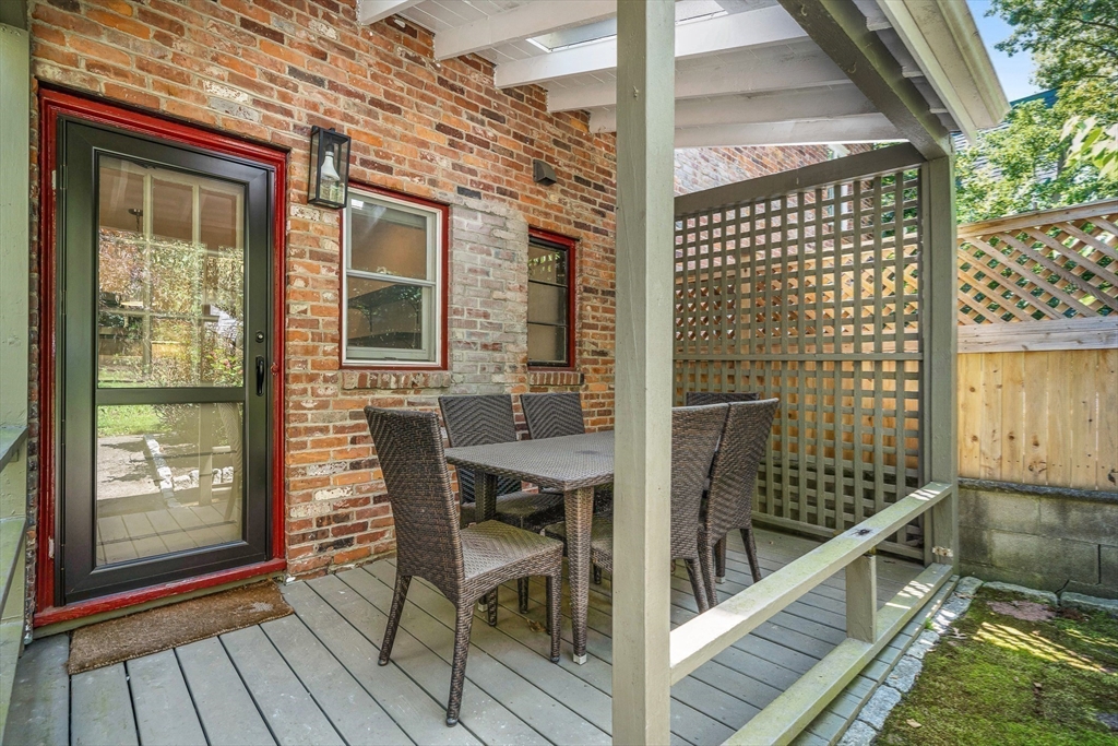 15 Kent Square Brookline, MA 02446 - Photo 12 of 26