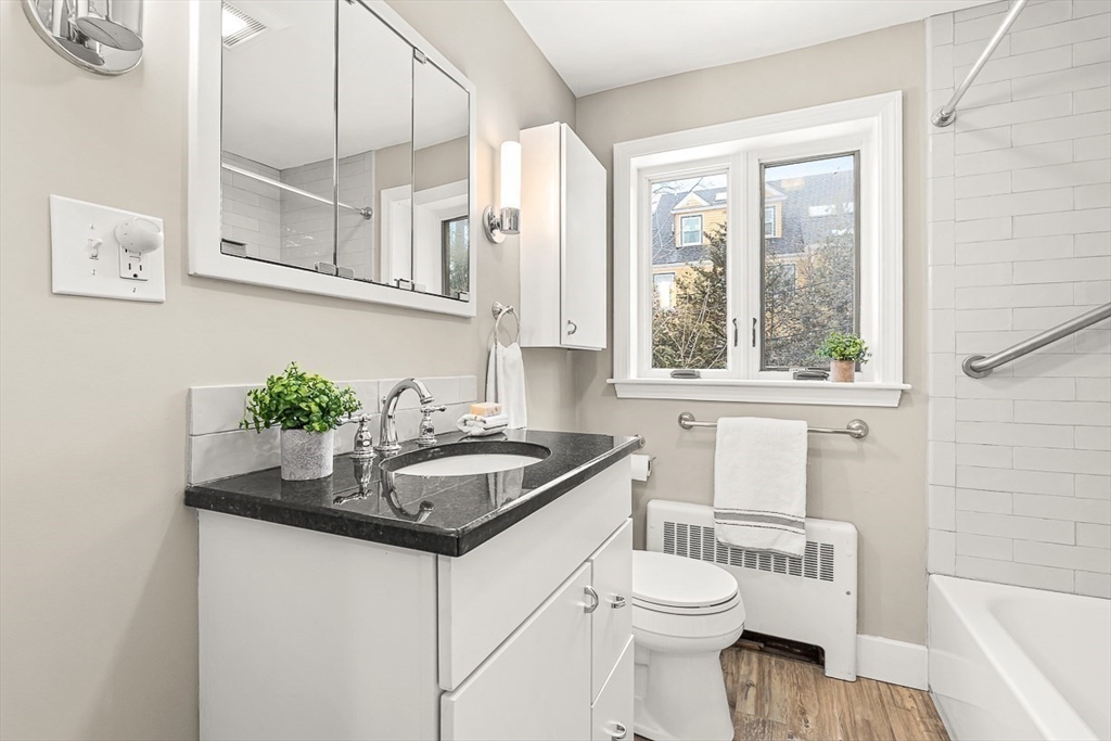 15 Kent Square Brookline, MA 02446 - Photo 19 of 26