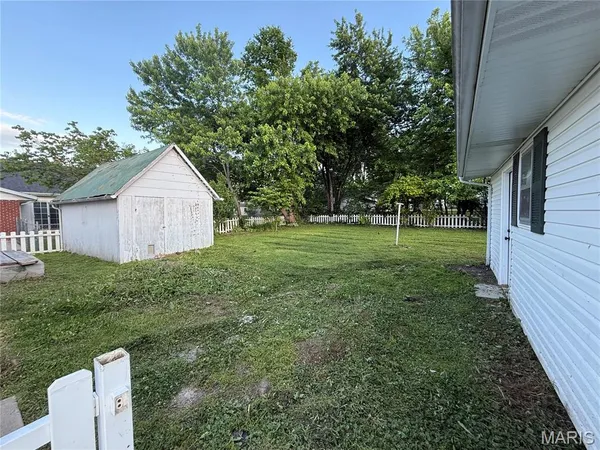 $169,500 | 209 West College Avenue, Fredericktown, MO 63645
