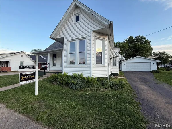 $169,500 | 209 West College Avenue, Fredericktown, MO 63645
