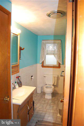170 Bloserville Road Carlisle, PA 17015 - Photo 5 of 12 Gallery Image 5