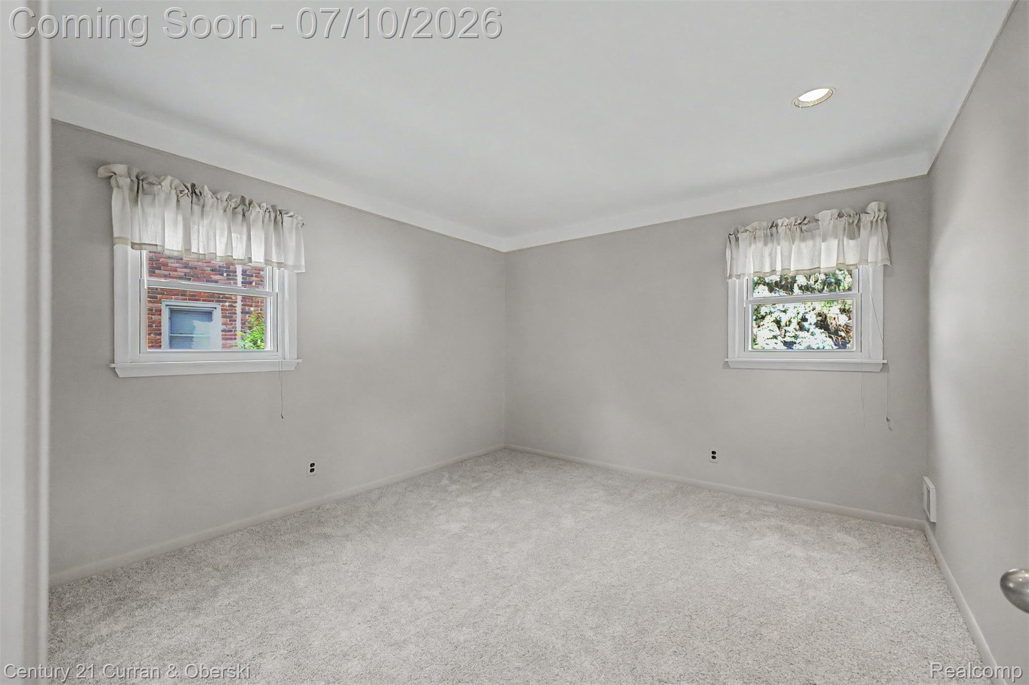 542 Central Street Inkster, MI 48141 - Photo 12 of 27 20.jpg