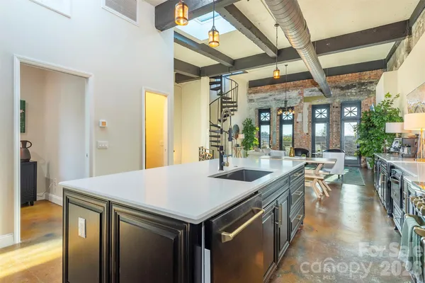 $955,000 | 225 North Main Street, Unit C, Hendersonville, NC 28792
