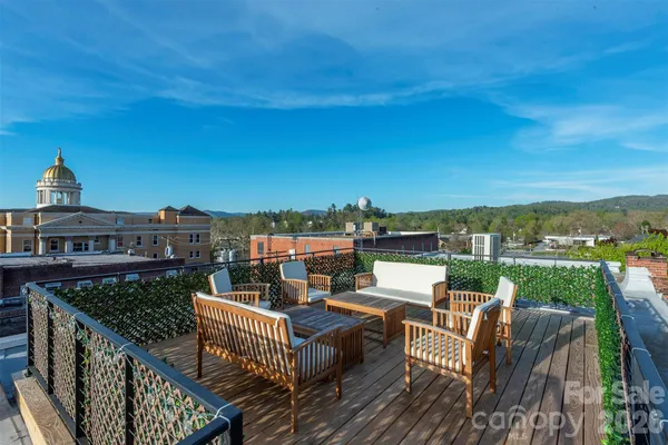 $955,000 | 225 North Main Street, Unit C, Hendersonville, NC 28792