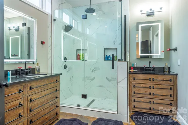 $955,000 | 225 North Main Street, Unit C, Hendersonville, NC 28792