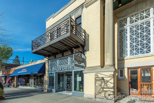 $955,000 | 225 North Main Street, Unit C, Hendersonville, NC 28792