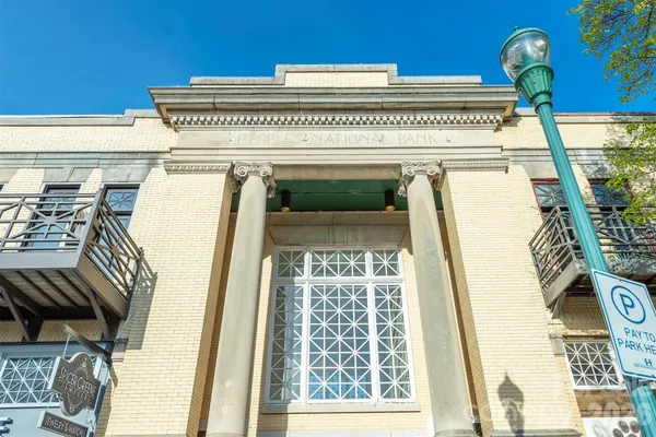 $955,000 | 225 North Main Street, Unit C, Hendersonville, NC 28792