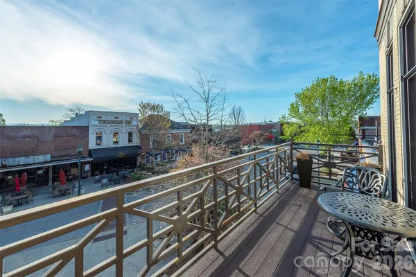 $955,000 | 225 North Main Street, Unit C, Hendersonville, NC 28792