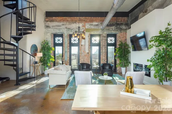 $955,000 | 225 North Main Street, Unit C, Hendersonville, NC 28792