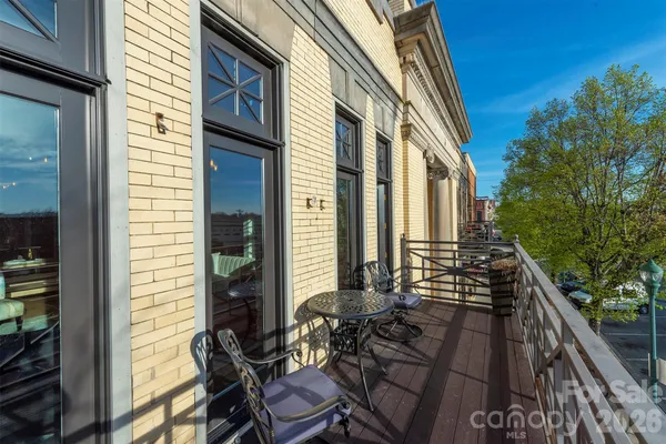 $955,000 | 225 North Main Street, Unit C, Hendersonville, NC 28792