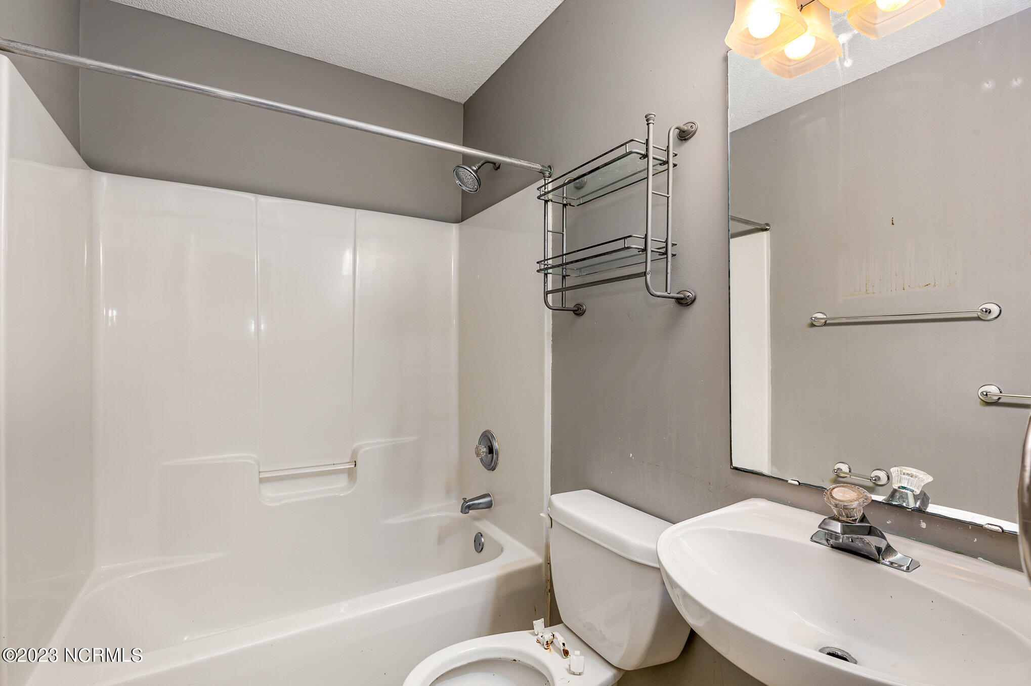 615 Blue Pond Road Clayton, NC 27520 - Photo 16 of 18 005_22-edit