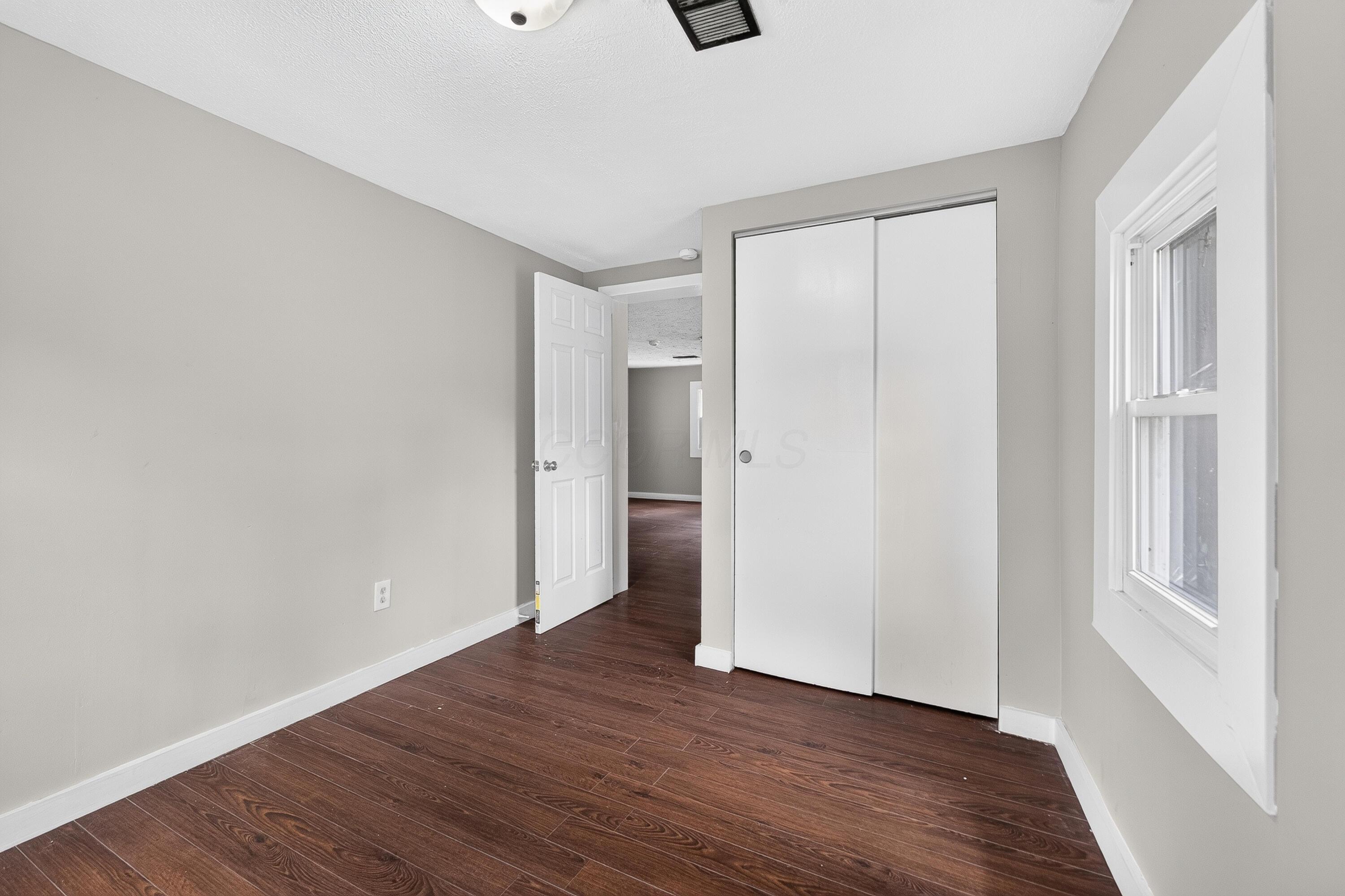 1678 Dewberry Road Columbus, OH 43207 - Photo 24 of 39 1678 Dewberry (Interior)-22