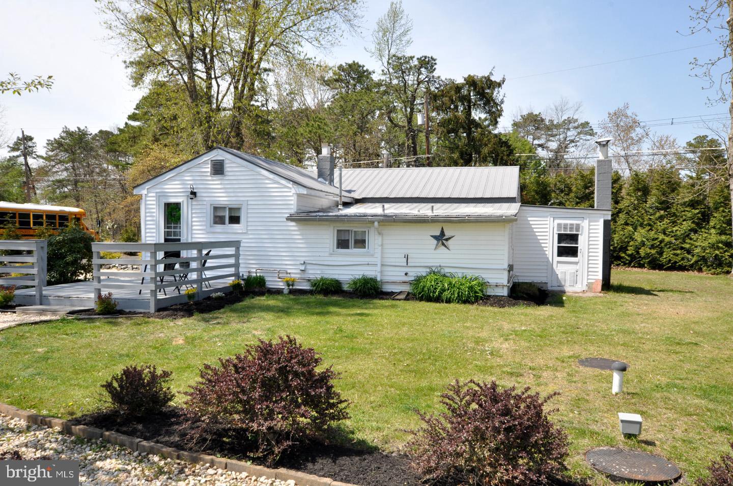 296 Ridge Road Browns Mills, NJ 08015 - Photo 3 of 28