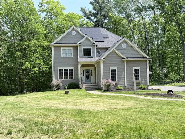 $829,900 | 353 Purchase Street, Milford, MA 01757