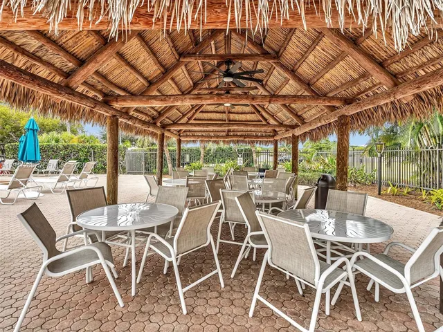 $685,000 | 7661 Southwest 102nd Place, Miami, FL 33173