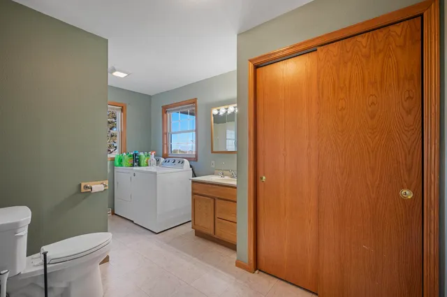 $309,900 | 3625 Pine Road, Shullsburg, WI 53586